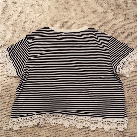 Zaful Striped Crop Top - Picture 2 of 4